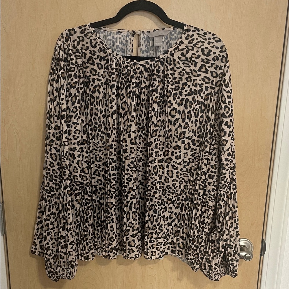 H&M Beige and Black Leopard Print Pleated Blouse